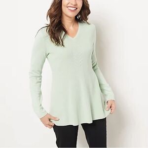 Isaac Mizrahi Live! V-Neck Shaker Stitch Swing Sweater